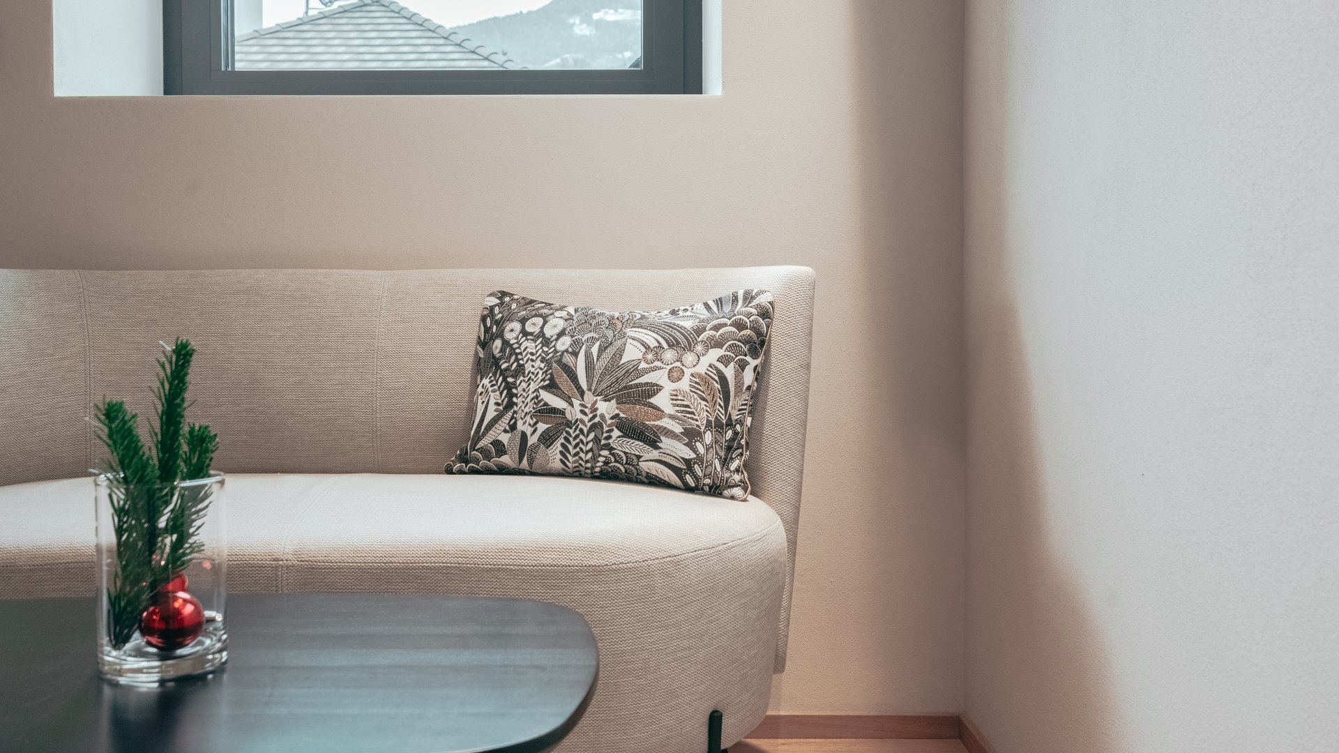 Sunny. Delicious. Soley. Sunny. Delicious. Soley.